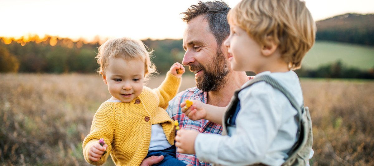 father-with-his-children